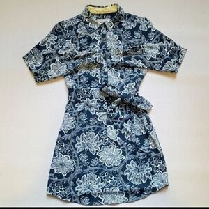 Banana Republic Navy and White Patterned Shirt